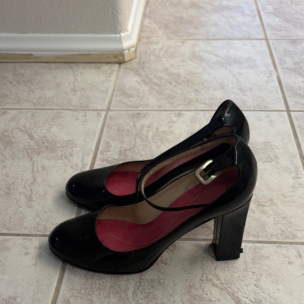 Kate Spade Black Heels with Pink Insole